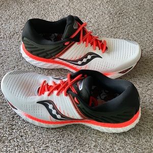 Saucony Triumph 17, Men’s Size 11